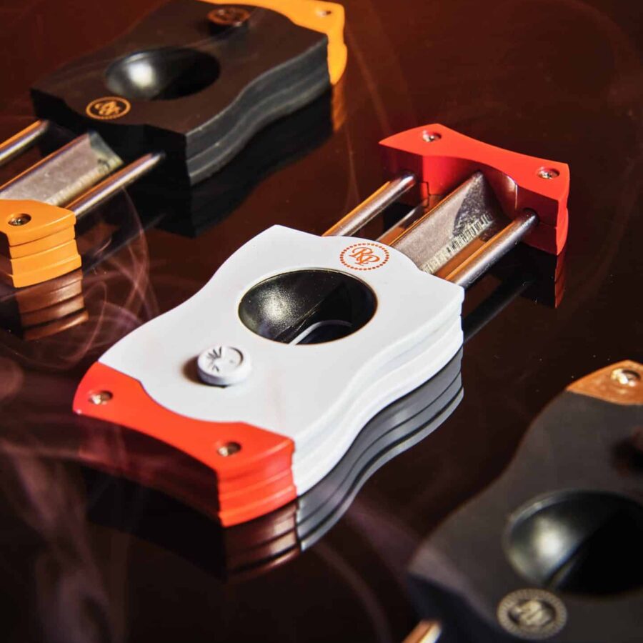 Rocky Patel V-Cutter by Colibri